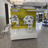 Machine d'impression d'étiquettes flexo pour ruban de satin de vêtement automatique, ruban cadeau, étiquette de tissu pour accessoires en nylon, taffetas, coton