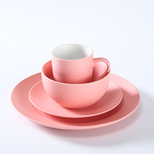 Set di stoviglie in ceramica di lusso smaltate di colore rosa 16 pezzi set da tavola in gres per stoviglie da portata in hotel con finitura opaca all'ingrosso - Product Image 5