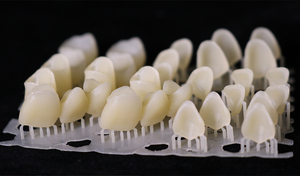 Impresora 3D Imprime Coronas Dentales Permanentes de Resina Sintética Polímero Marca <span class=keywords><strong>IFUN</strong></span> IF3180 Líquido de Alta Precisión Biocompatible 100% - Product Image 2