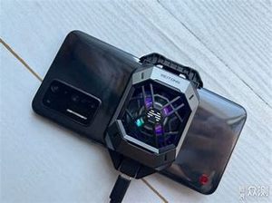 Enfriador para teléfono inteligente Ventilador enfriador de teléfono móvil Potente enfriador de teléfono para juegos - Product Image 5