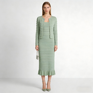 Nouvel ensemble trois pièces 2026 : cardigan, gilet et jupe en maille de haute qualité pour le printemps et l'automne - Product Image 1