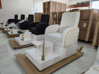Fauteuils de pédicure de luxe élégants et confortables Mason avec système de jets sans tuyauterie, siège inclinable massant et fonction douche, mobilier de salon de manucure et spa