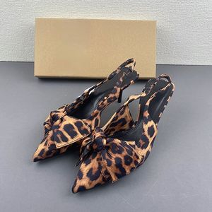 รองเท้าส้นสูง Leopard Chaussure Femme Bow รุ่นสลิงแบ็คสำหรับผู้หญิง ปี 2025 - Product Image 2