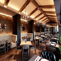 Ensemble de mobilier écologique et imperméable pour restaurant, personnalisation complète de la pièce, design intérieur, comptoir de bar commercial