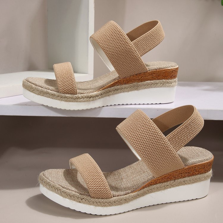 Couleur kaki (semelle intérieure en lin)