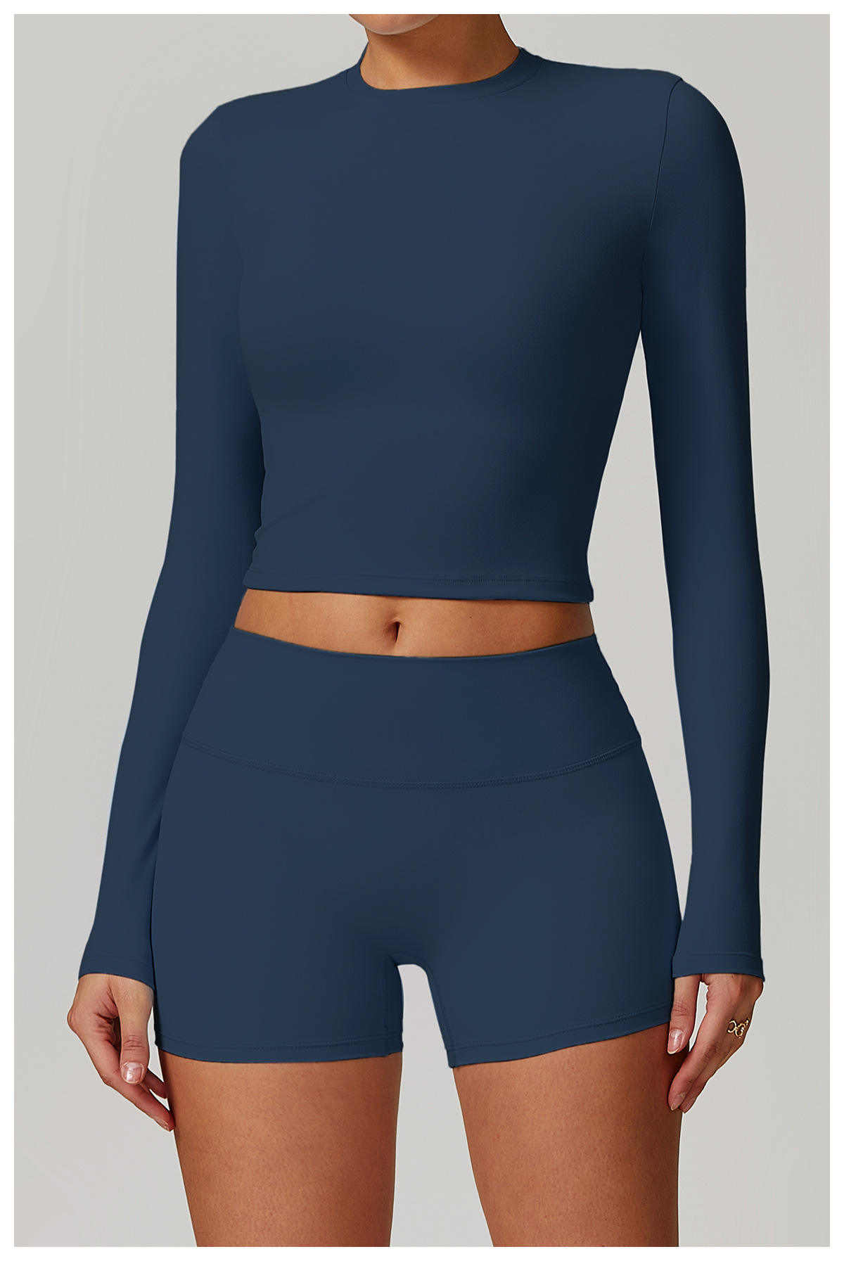 สีน้ำเงิน