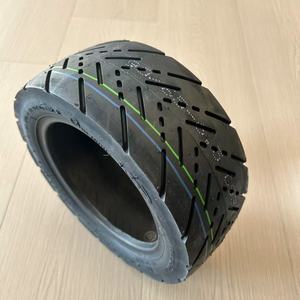 Pneus électriques pour scooter 11 pouces TL C858 C9316 <span class=keywords><strong>CST</strong></span> Cheng Shin 90 65 6.5 sans chambre à air tout-terrain et routiers - Product Image 4