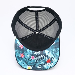 Gorra Trucker Personalizada con Logotipo Bordado en 3D, Malla Trasera, Impresión por Transferencia de Sublimación en PVC y Goma para Uso en Exteriores - Algodón Poliéster - Product Image 3