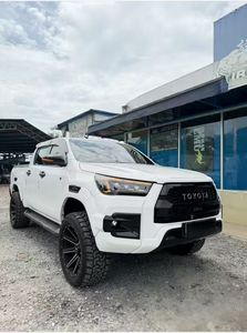 Phares LED modifiés et améliorés <span class=keywords><strong>TK</strong></span> Factory Price pour Toyota Hilux Revo Rocco 21-24 à 3 lentilles - Product Image 4