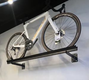 Espositore da Parete per Biciclette in Acciaio Rinforzato, Design Impermeabile, Personalizzabile, per Negozi al Dettaglio e Uso Interno - Product Image 4