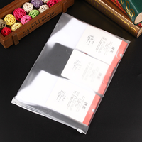Pochettes recyclées personnalisées avec votre propre logo Sac d'emballage givré pour vêtements d'expédition avec zip-lock Sacs en plastique