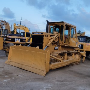 Bulldozer sur chenilles CAT D7G d'occasion, longue durée de vie, bon état de fonctionnement, prix compétitif, à vendre - Product Image 1