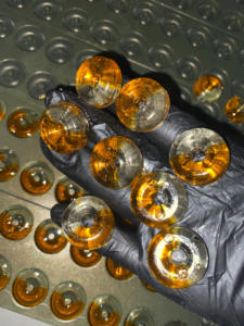 <span class=keywords><strong>Cheveux</strong></span> Vitamine Gummies Faisant La Machine Mixte Saveur De Fruits Aigre Doux Ligne De Production à Vendre - Product Image 6