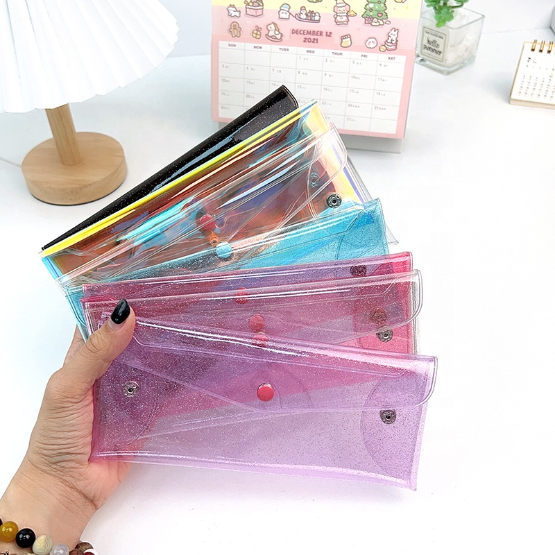 Vente en gros de pochettes de rangement transparentes en PVC à bouton-pression pour sac à cosmétiques porte-crayon pour stylo porte-sac de papeterie simple pour étudiant