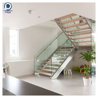 Maßgefertigte Zweistöckige Massivholz Gerade Treppe Rutschfeste Hartholzstufen Stabile Belastbarkeit Einfache Installation PRIMA Treppe
