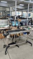 Meilleures imprimantes à jet d'encre continu pour les petites entreprises pour l'impression de pochettes d'étiquettes en carton de bouteilles de cartes en PVC