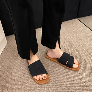 Nouvelle Arrivée 2026 – Sandales Plates Grises pour Femmes, Style Français Polyvalent, Chaussons d'Été Tendance pour Robes, Claquettes Décontractées d'Extérieur - Product Image 2