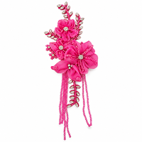 Applique florale 3D en maille perlée faite à la main avec strass et pompon pour vestes en tweed, robes, Qipao, robes de mariée, décoration DIY