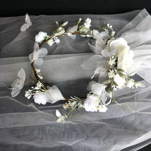 <span class=keywords><strong>Serre</strong></span>-<span class=keywords><strong>tête</strong></span> floral en gros, long <span class=keywords><strong>voile</strong></span> de mariée, couronne de demoiselle d'honneur, voiles de <span class=keywords><strong>mariage</strong></span> pour femmes - Product Image 6