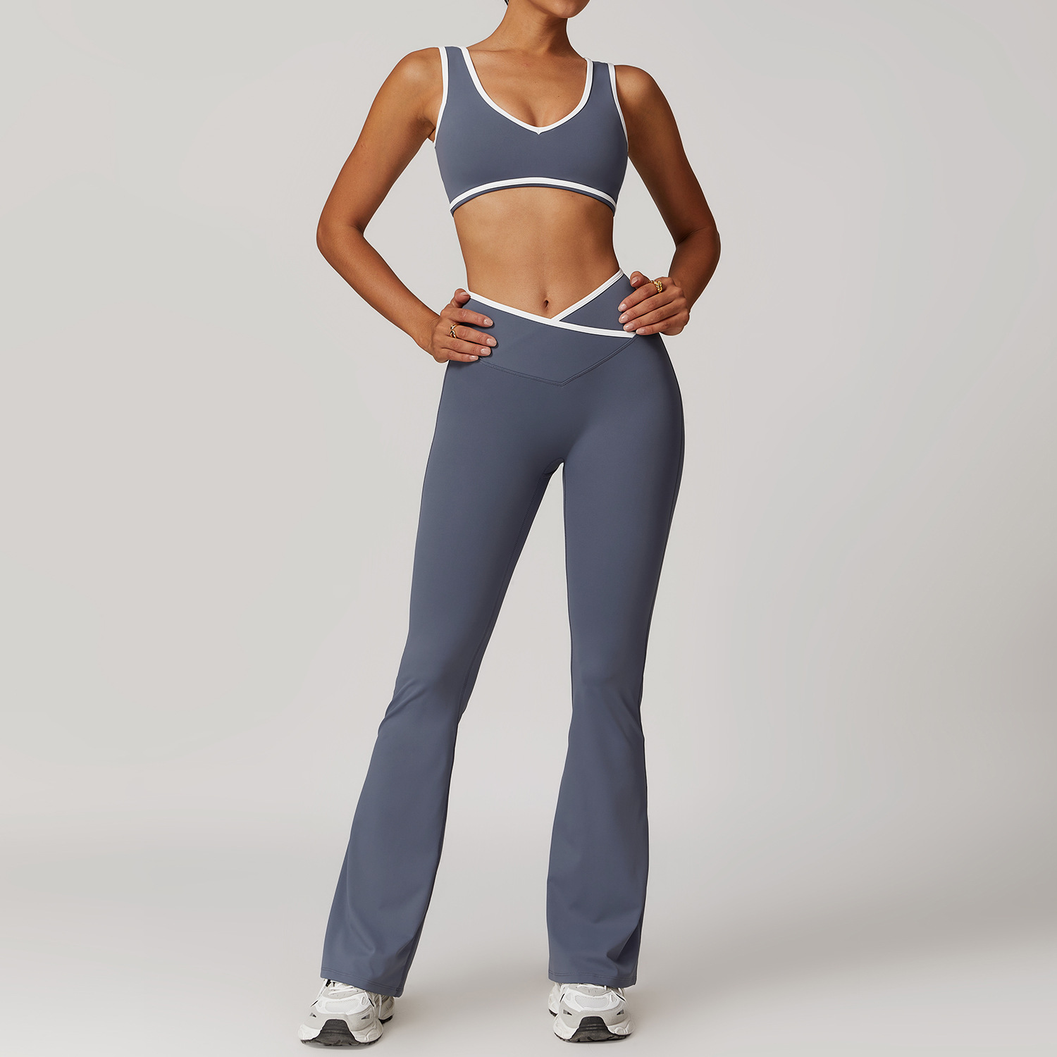 Set di pantaloni reggiseno-grigio blu