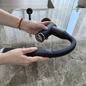 Potente pistola de masaje de golpe de tejido pro fundo Pistola de masaje muskulös eléctrica porta til - Product Image 6