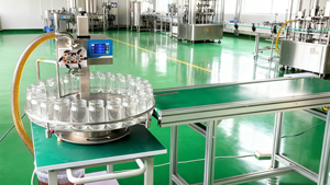 Máquina Envasadora de Miel con Sistema de Control PLC, 10L/min, Alta Precisión, Máquina Automática para Envasar Diversos Tipos de Miel - Product Image 3