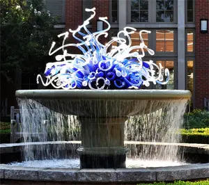 New Design Color Size Customized Style Famous Modern Garden Murano Glass Art Sculpture