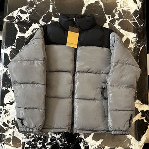 Manteau en duvet pour homme, col montant, fermeture éclair, couleur unie, épais, chaud, veste d'hiver décontractée, coupe régulière - Product Image 1