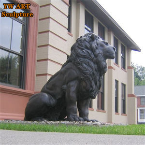 Moderna Statua di Leone in Bronzo Dorato a Grandezza Naturale con Stampa Digitale per Esterni - Product Image 2