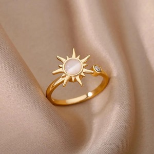 Hot Sale Rotatable Sun Flower Ring Gold Plated Adjustable Round Diamond Decompression Ring for Women Girls - Product Image 1