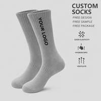 Chaussettes de sport personnalisées en polyester et élasthanne gris, respirantes, anti-transpiration, à compression, pour hommes, vente en gros, logo personnalisé, chaussettes jacquard