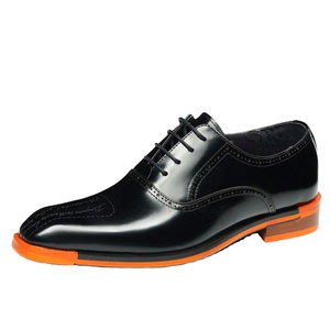 Zapatos de Vestir de Cuero Patentado Británico para Hombre, Talla Grande, Punta en Pico, Formales, Casuales, Ideales para Novios y Bodas - Product Image 1