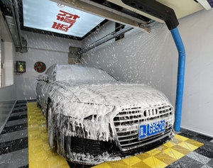 2025 entièrement automatique haute pression 360 degrés système de lave-<span class=keywords><strong>auto</strong></span> sans contact alimentation électrique prix bon marché Machine de <span class=keywords><strong>lavage</strong></span> de voiture automatique - Product Image 2