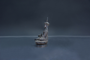 Statua di <span class=keywords><strong>Buddha</strong></span> Padmasambhava Placcata in Bronzo, Scultura Stampata Digitalmente, Fusione Personalizzata in Metallo, su Misura a Grandezza Naturale - Product Image 4