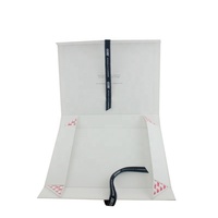 Boîte cadeau en papier gaufré laminé blanc mat pliable à plat Gobi Cashmere avec emballage personnalisé pour chaussettes, fourrure, ruban inclus