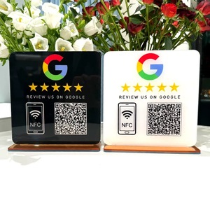 Soporte Vertical para Letreros con Código QR de Acrílico Artful Cosmos, con Base de Madera, para Publicidad en Restaurantes y Comercios, Estilo Elegante - Product Image 5