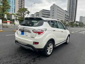 Offre Spéciale – Changan CS35 2013 d'occasion, SUV compact, conduite à gauche, sièges en cuir, pneus R17, véhicule familial urbain, exportation à prix abordable - Product Image 2