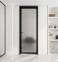 Porte de salle de bain en aluminium de qualité commerciale, verre trempé de 8 mm avec ensemble de serrures minimalistes OPK pour commande en gros pour entrepreneurs