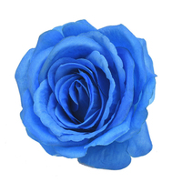 Rose artificielle en soie de tête de fleur en vrac bon marché en gros pour la décoration d'arche de mur d'hôtel de mariage de mariage