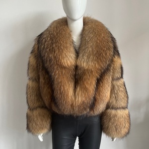 BEIZIRU <span class=keywords><strong>Cappotto</strong></span> in Vera <span class=keywords><strong>Pelliccia</strong></span> di Procione da <span class=keywords><strong>Donna</strong></span> con Grande <span class=keywords><strong>Collo</strong></span> Rovesciato, Manica Lunga Invernale, Lussuoso e alla Moda - Product Image 1
