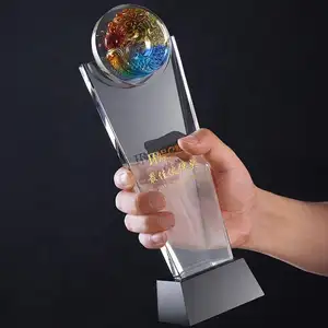 Customized Services New Design Modern Style Creative Crystal Glass Trophy Award Souvenir Gifts