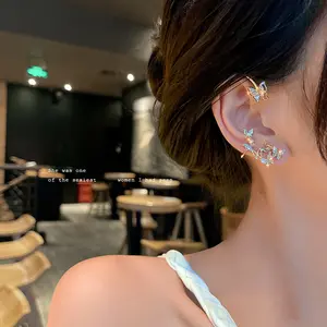 Trendy Gold Plated Metal Ear Bone Clip For Women Sweet Luxury Shining Zircon Inlaid Rhinestone Earring Butterfly Ear Cuff