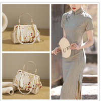 Sac de mariage rétro, nouveau sac à main pour femme de style chinois, sac à fermoir, sac Cheongsam, sac à bandoulière en jacquard floral avec chaîne de perles