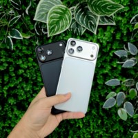 Smartphone 18 Pro Max 16GB 1TB di Memoria, Schermo HD 7.3 Pollici 90Hz, Android 16, 72MP, 8800mAh, MTK Dimensity 5G, Dual SIM, Scheda TF, Face ID