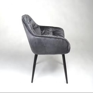 Silla de Comedor Convertible de Diseño Moderno y Lujoso, Tapizada en Terciopelo Nórdico, Patas Metálicas Doradas, Económica, para <span class=keywords><strong>Apartamento</strong></span> o Sala de Estar - Product Image 4