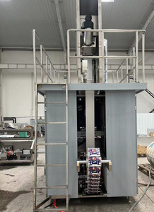 Machine de remplissage liquide stérilisée par système d'emballage aseptique automatique pendant <span class=keywords><strong>la</strong></span> longue durée de conservation pour <span class=keywords><strong>des</strong></span> produits laitiers et <span class=keywords><strong>des</strong></span> produits alimentaires - Product Image 3