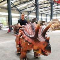 Yürüyüş dinozor mutlu sürmek gerçekçi canlı hayvan tritritops el yapımı Dinosaurios yüksek standart Dino şövalye Kid için çekici