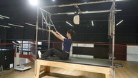 Équipement de yoga et de Pilates 3-en-1 réglable en bois de chêne durable pour studio de Pilates, maison et salle de sport commerciale