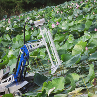 Récolteuse amphibie multifonctionnelle avec coupeur sous-marin et filet de collecte, coupe et recolte les plantes.