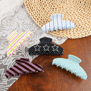 Acetate Shark Hair <b>Clips</b> Printed Striped DIY Elegant Hair Accessories Custom Sample Design Wholesale Hair Claws - Product Image 4
